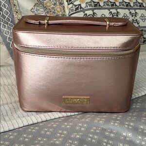 Lancôme Train Case Metallic Rose